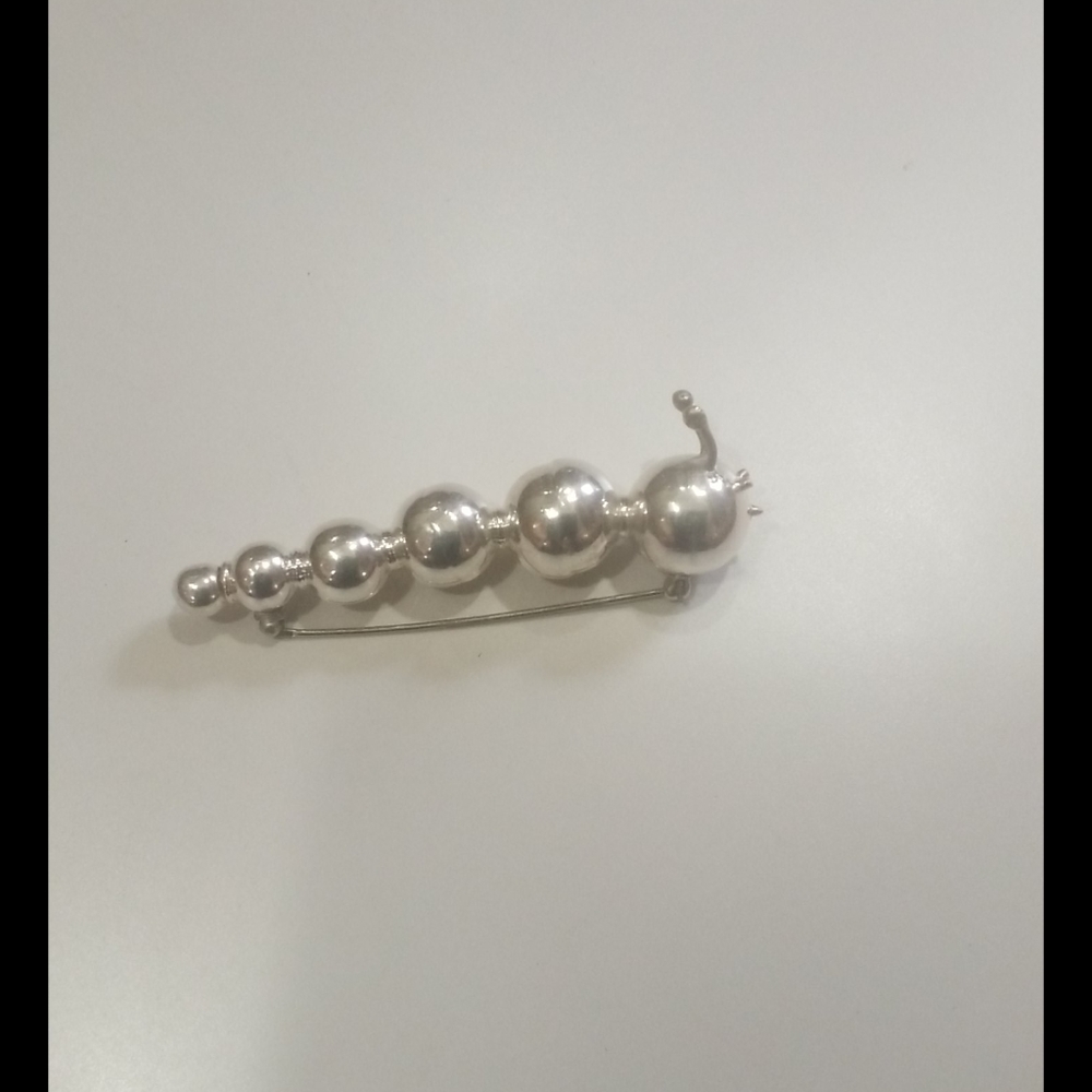 Sterling silver Caterpillar pin - Picture 4 of 5